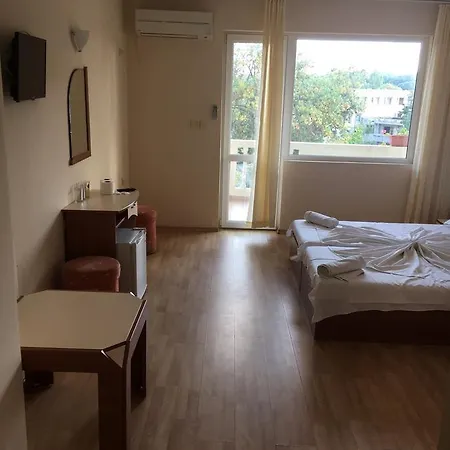 Arkadia Szálloda 2*